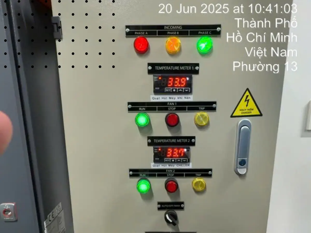 Tủ điều khiển quạt máy lạnh theo nhiệt độ